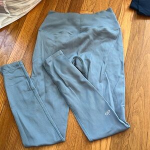 Alo Leggings